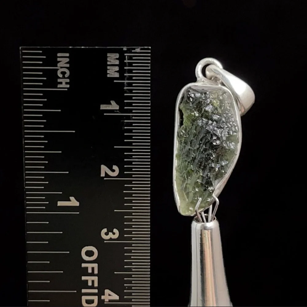 Raw MOLDAVITE Pendant - Picture 2 of 7